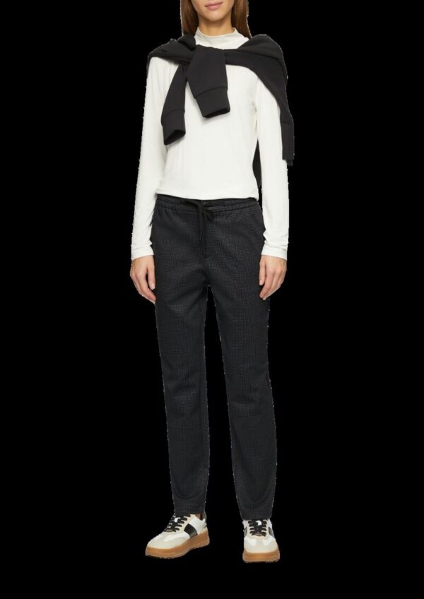 Relaxed: Jogpant in Karo-Optik