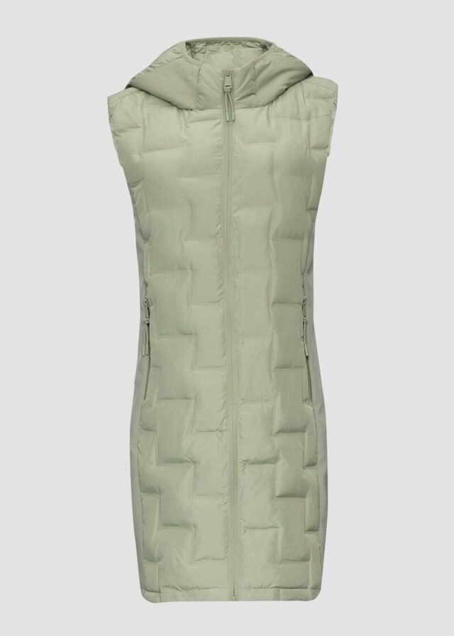 Leichte Weste im Fabricmix mit Prägung