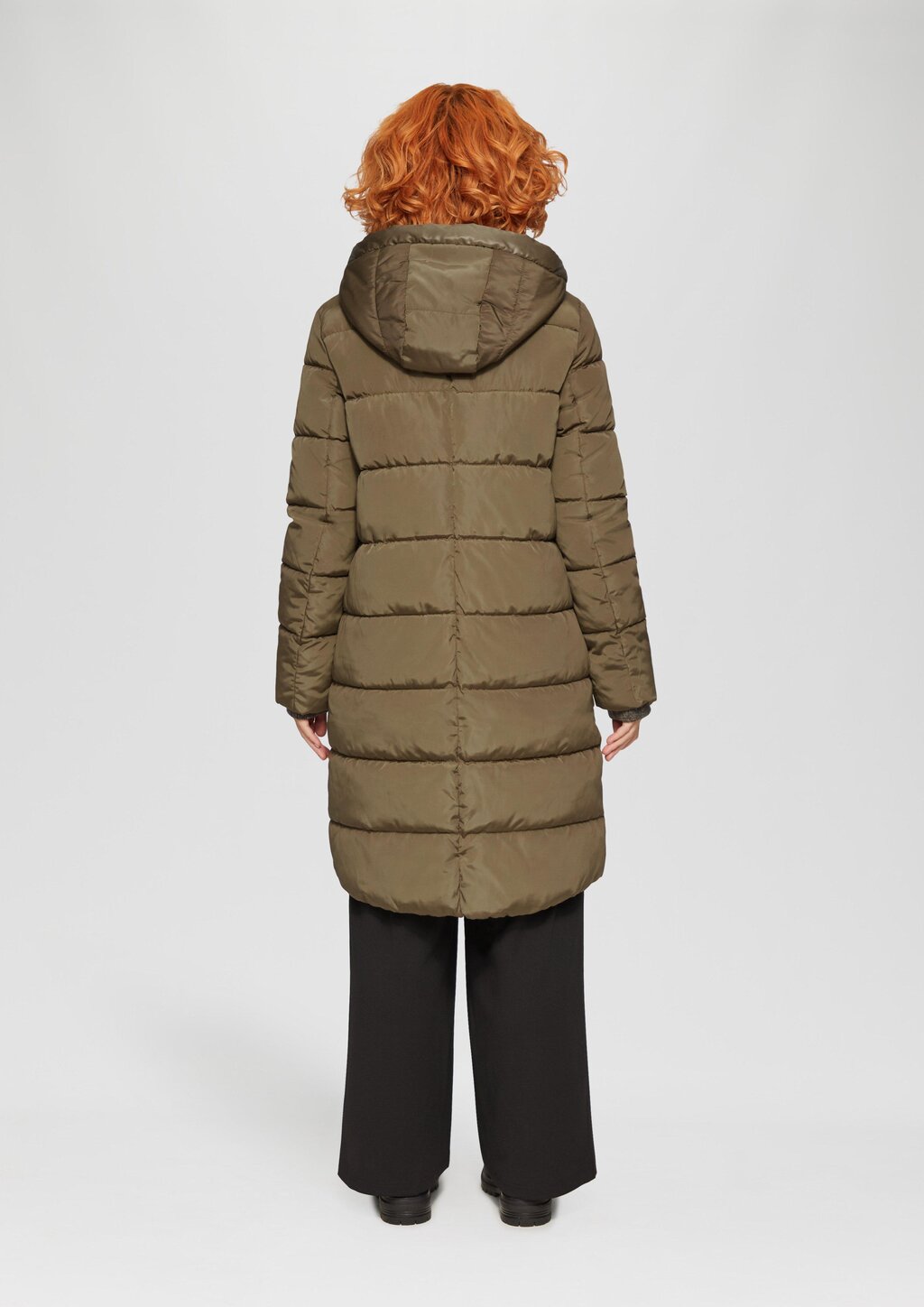 Gesteppter Mantel mit Kapuze