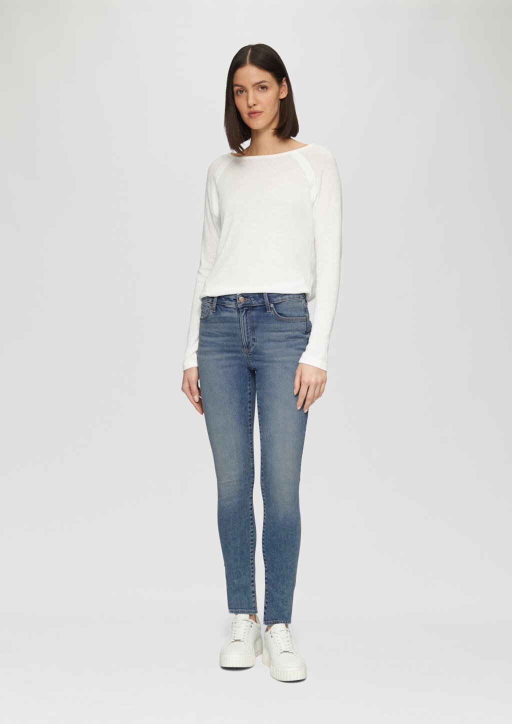 Jeans Izabell / Skinny Fit / Mid Rise / Skinny Leg