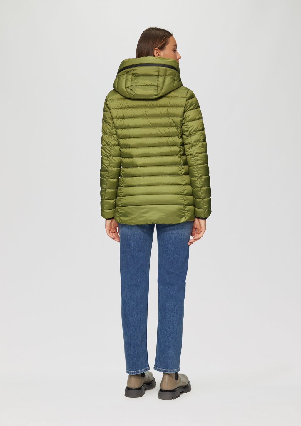 Leichte Steppjacke mit Logo-Kapuze