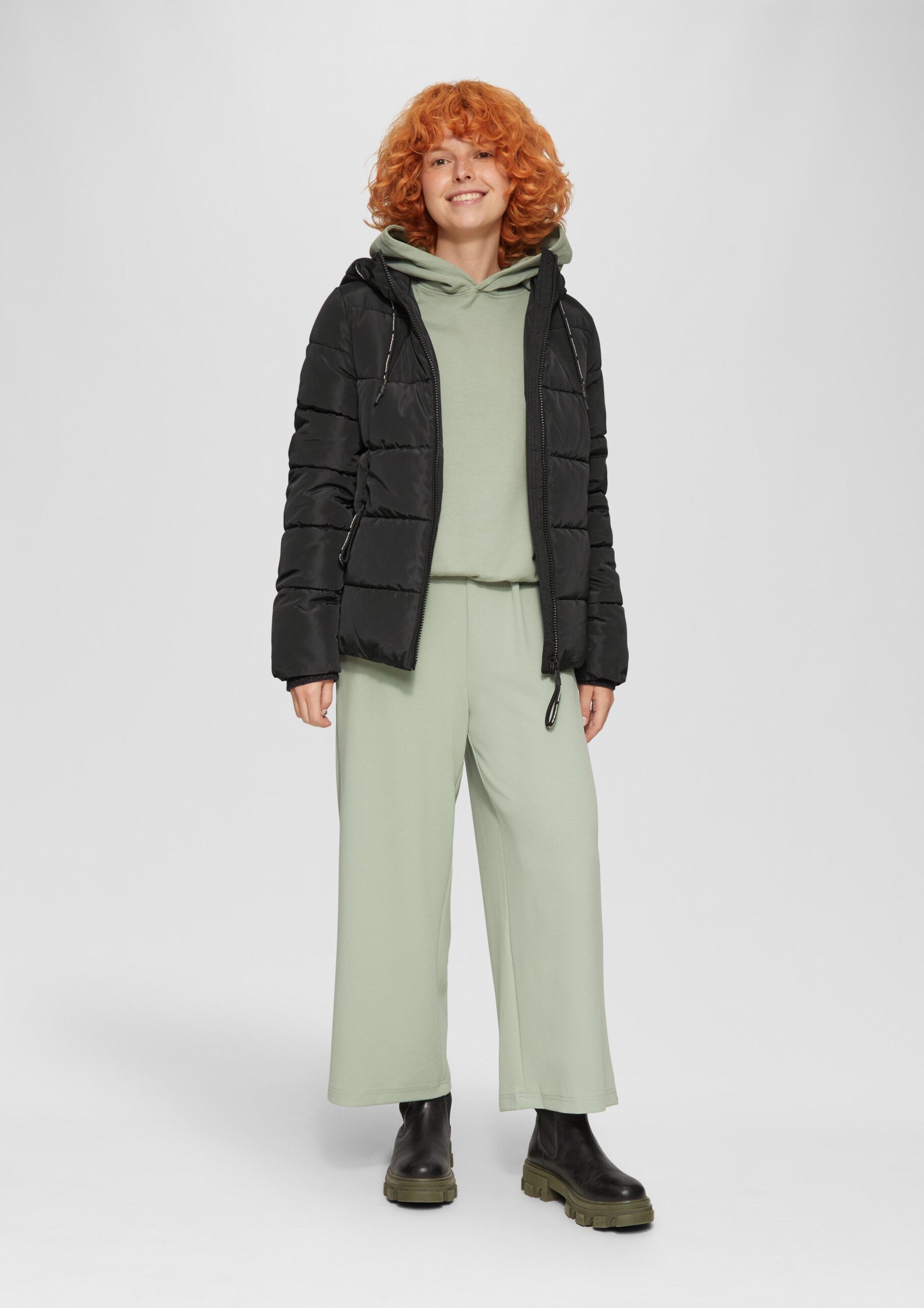 Wattierte Steppjacke mit Kapuze