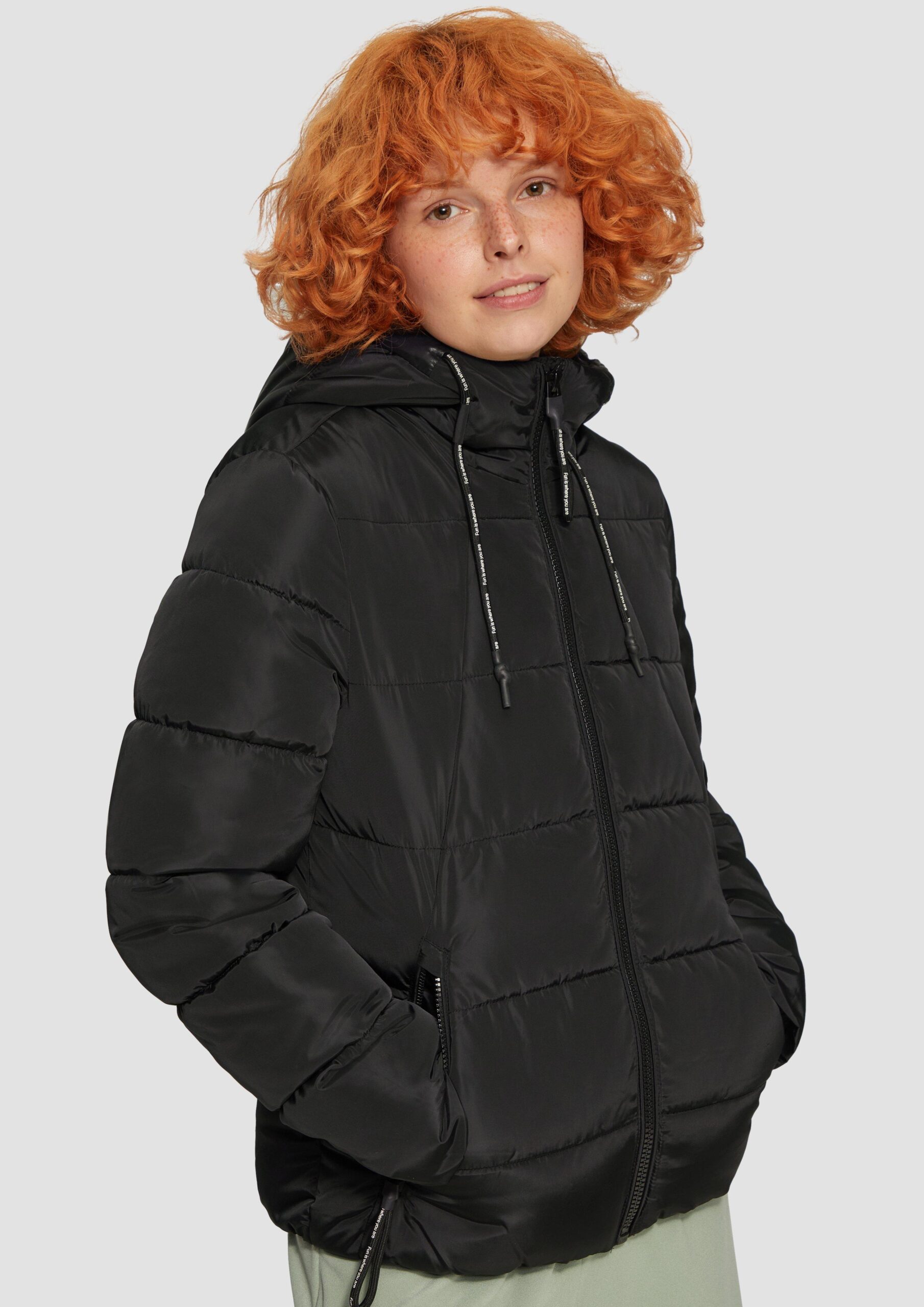 Wattierte Steppjacke mit Kapuze