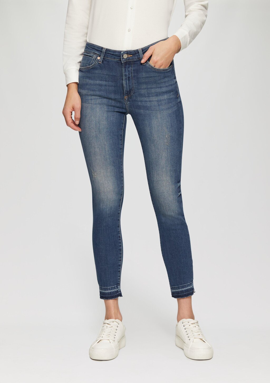 Cropped Jeans Izabell / Skinny Fit / Mid Rise / Skinny Leg / mit offenem Saum