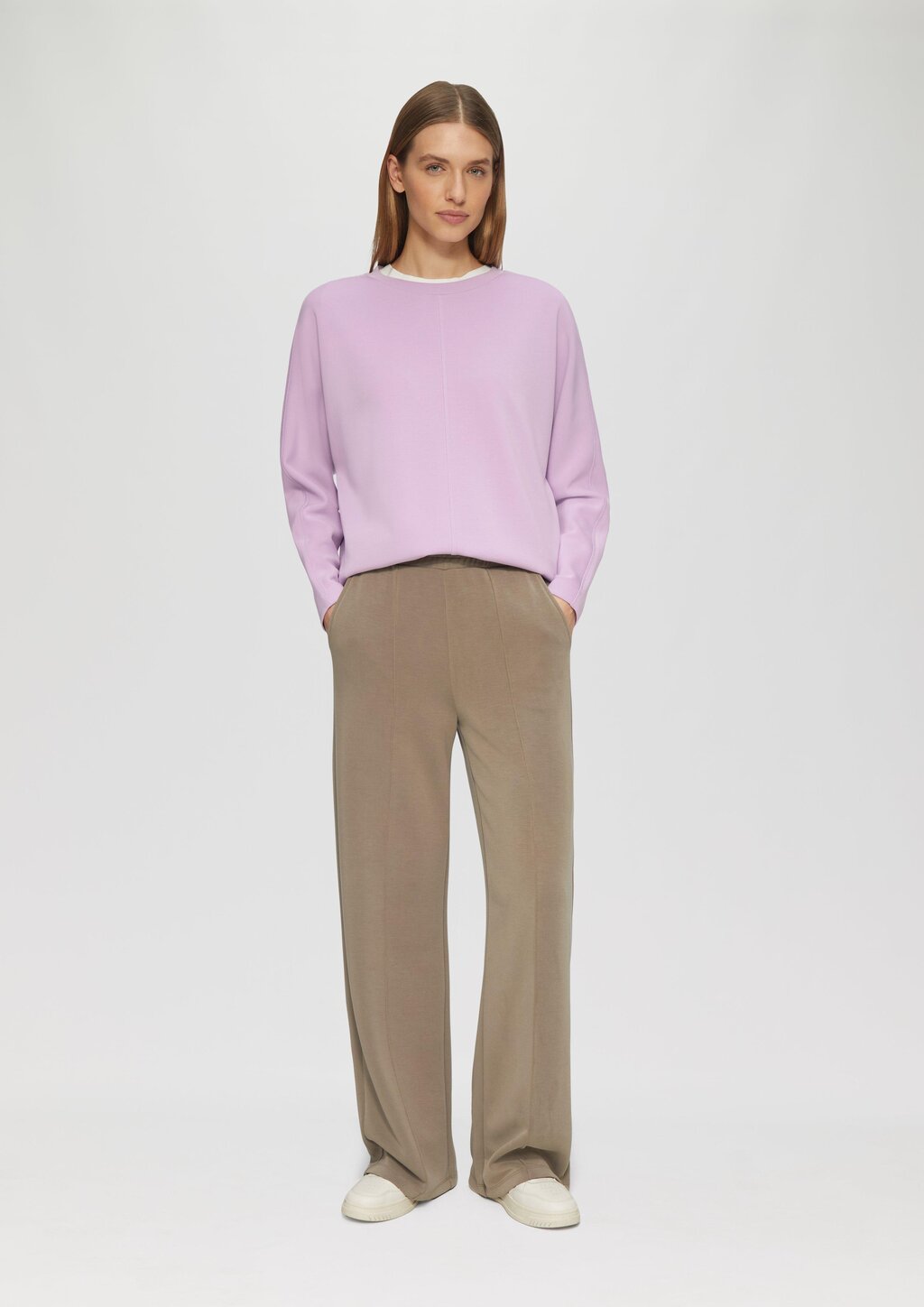 Sweatshirt aus Scuba mit Fledermausärmeln