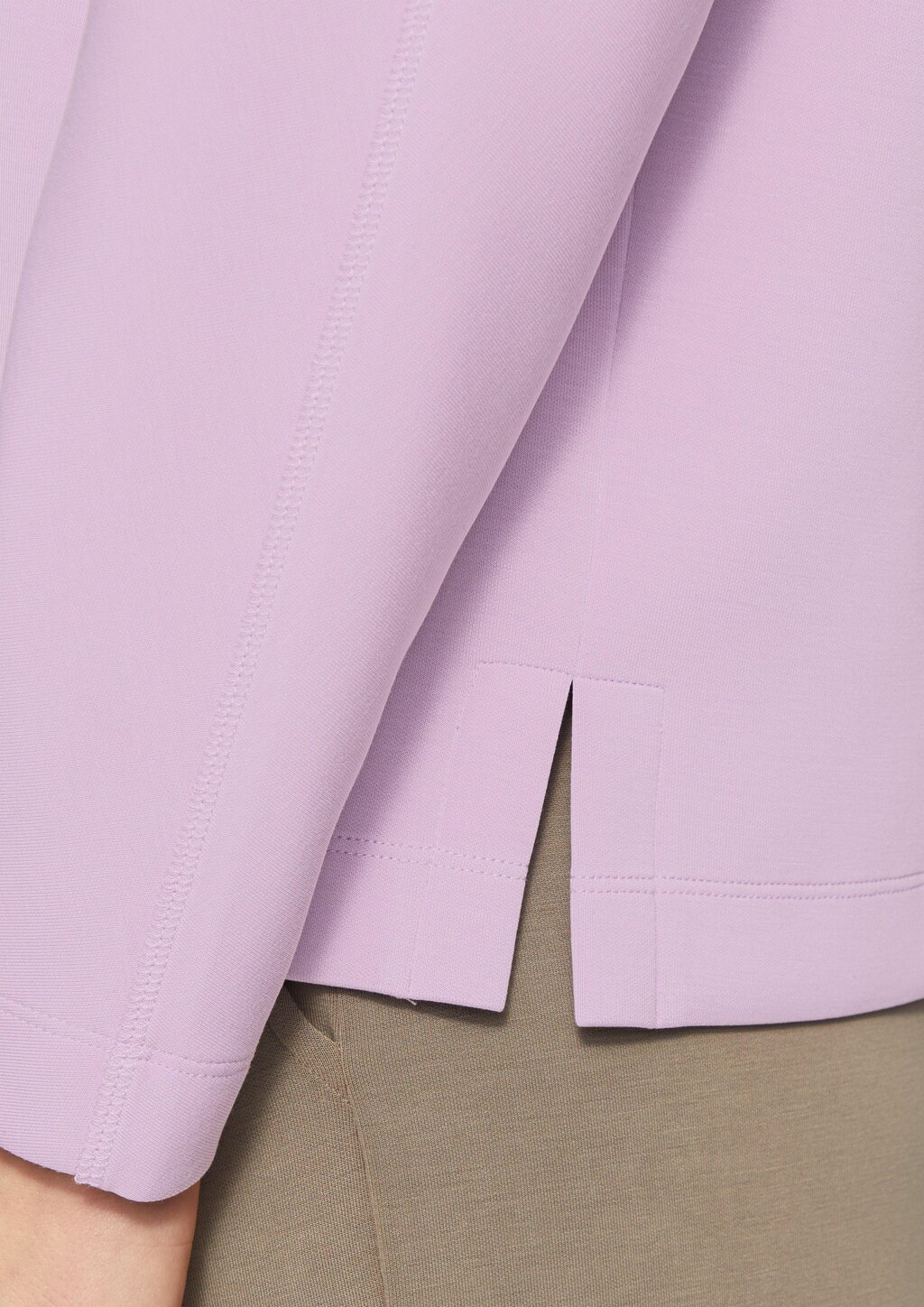 Sweatshirt aus Scuba mit Fledermausärmeln