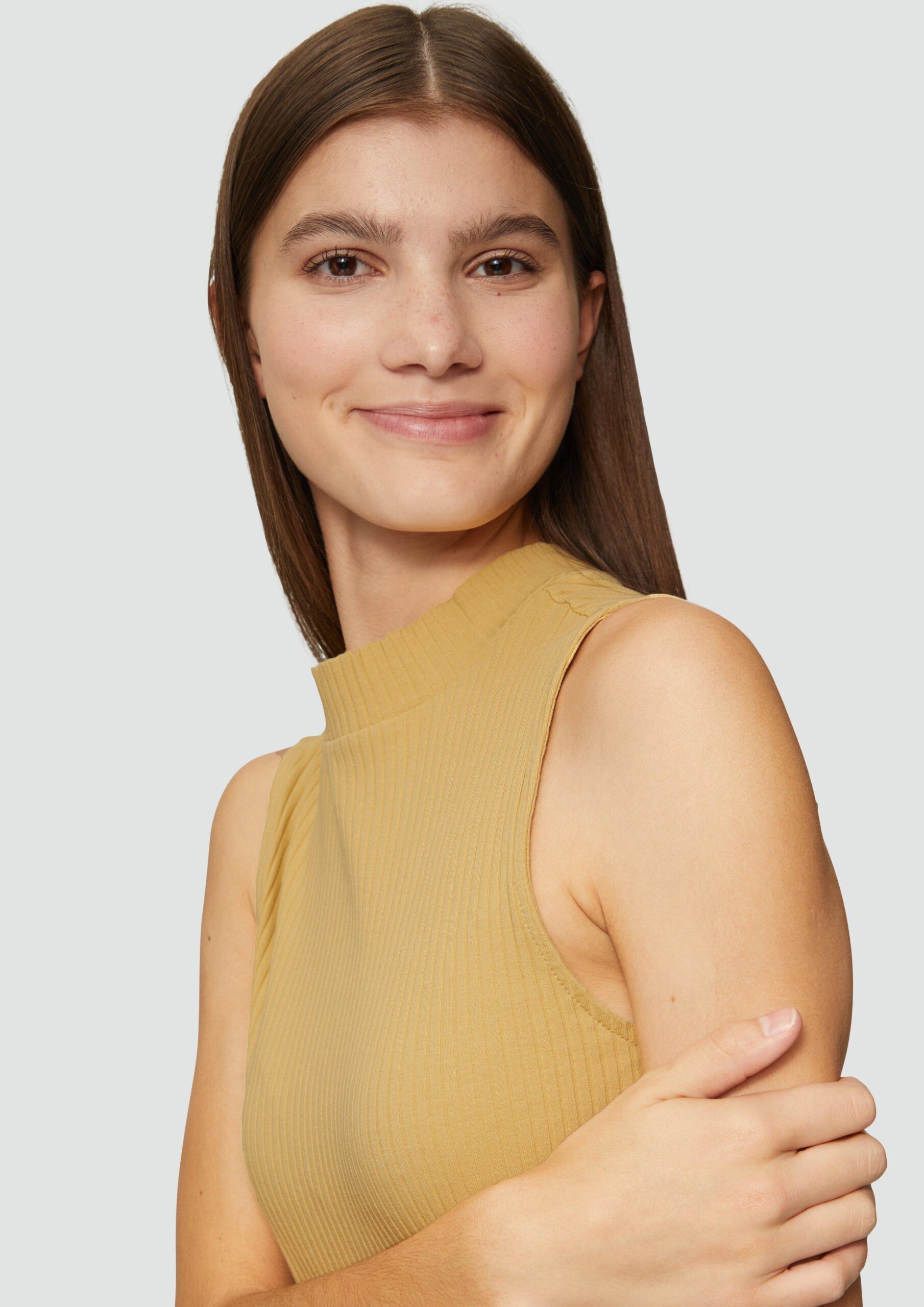 Verkürztes Ripptop mit Turtleneck