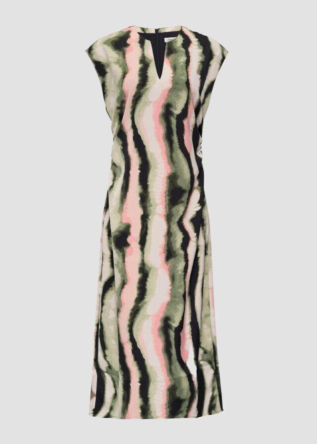 Midi-Satinkleid mit V-Ausschnitt und seitlicher Raffung