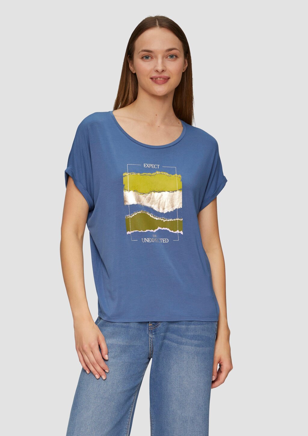 T-Shirt aus Viskosestretch mit Frontprint