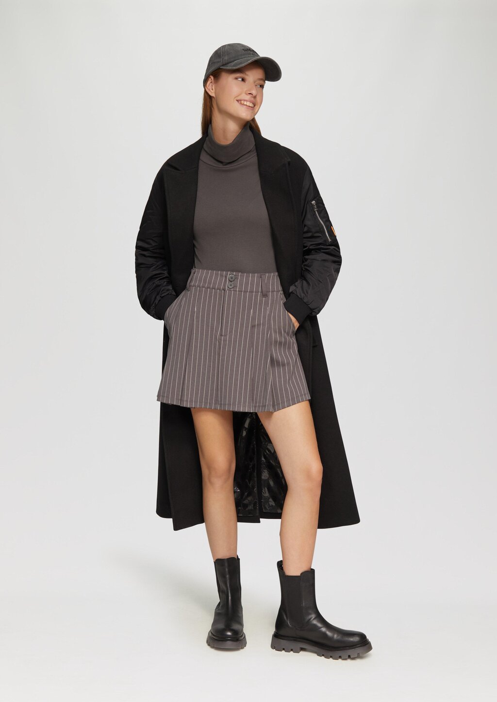 Langarmshirt mit Rollkragen