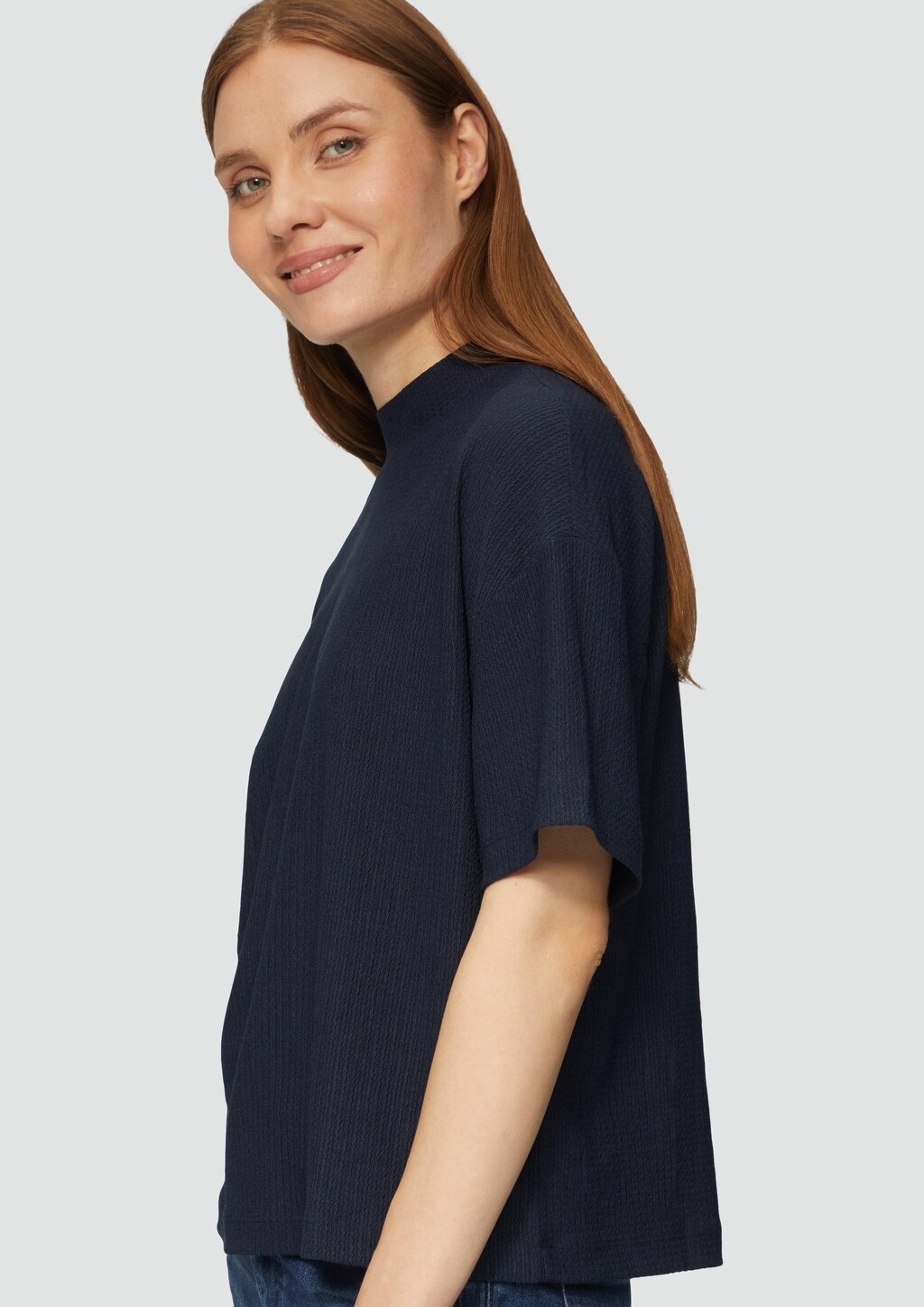 Crêpe-Shirt mit Stehkragen