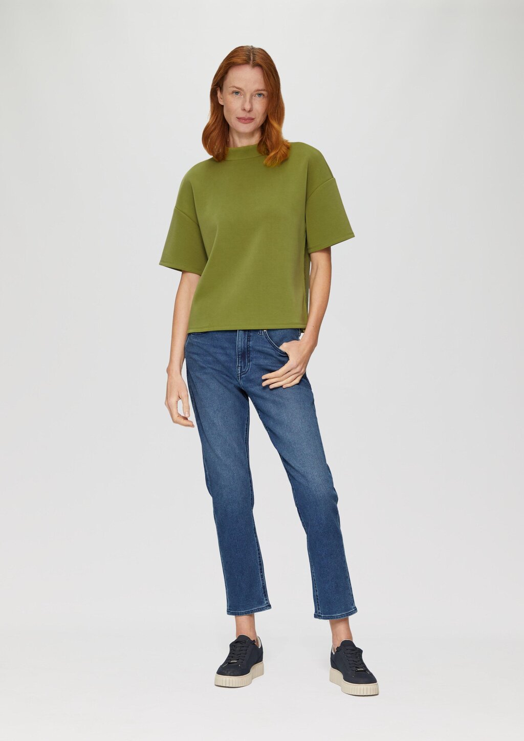 T-Shirt aus Scuba mit Logo-Tape im Relaxed Fit