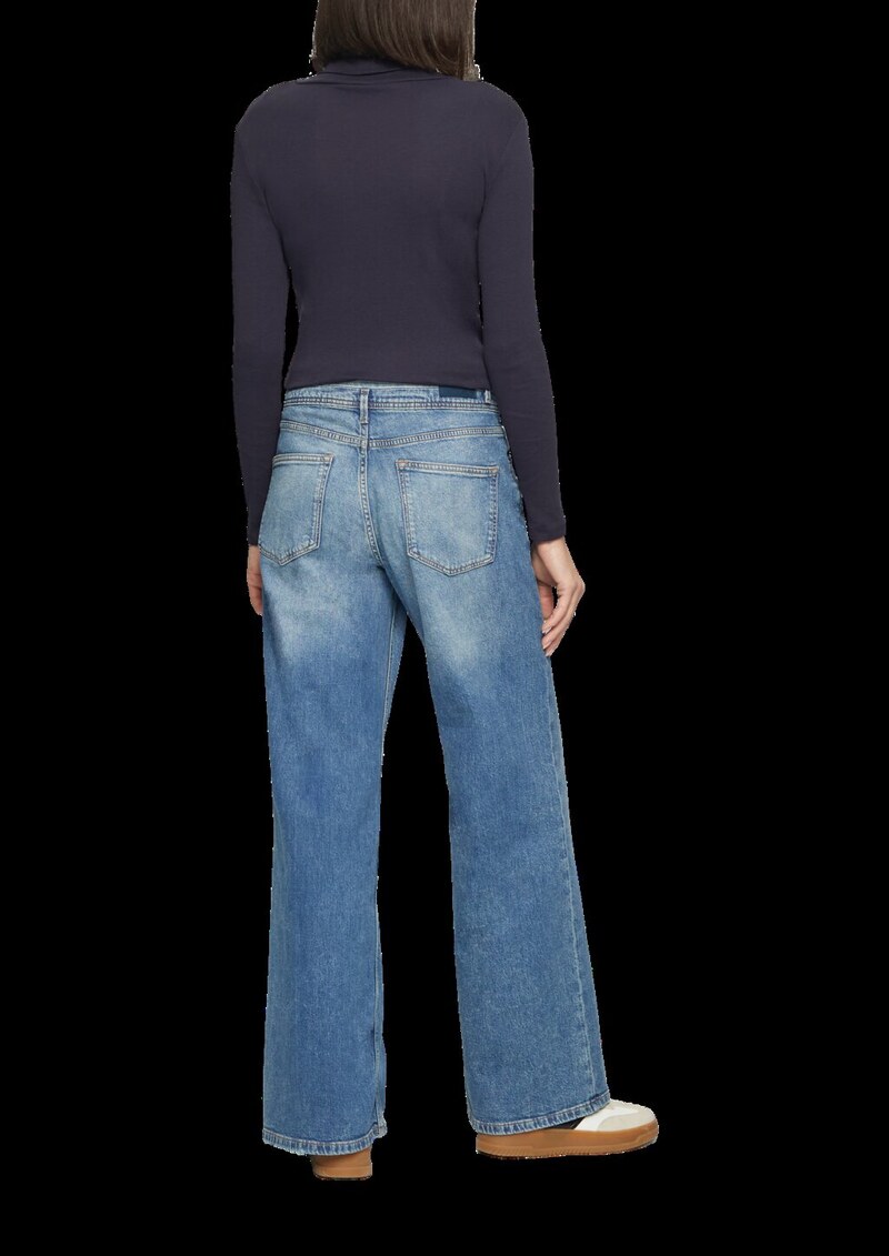 Elastisches Langarmshirt mit Rollkragen