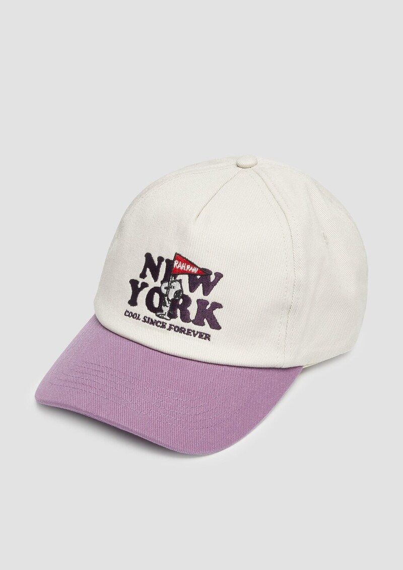 Kappe mit Peanuts®-Stickerei