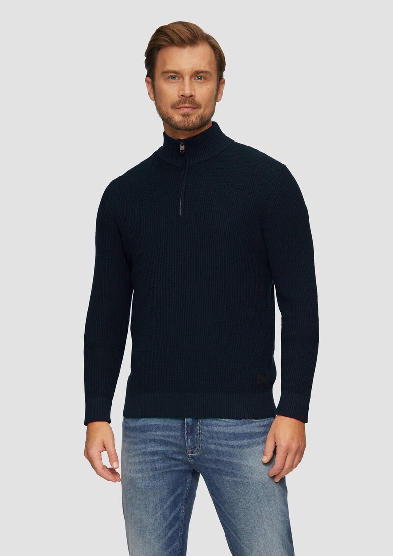 Strukturierter Strickpullover mit Troyerkragen