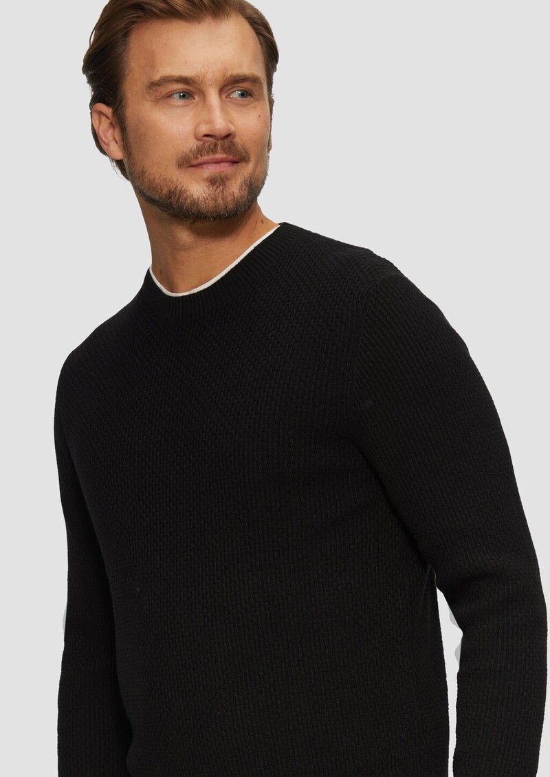 Strickpullover mit Musterstruktur