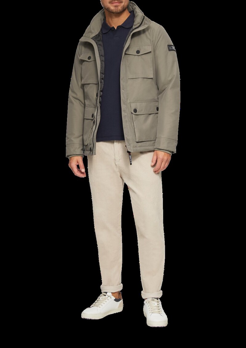 Gefütterte Jacke mit aufgesetzten Taschen im Utility-Stil