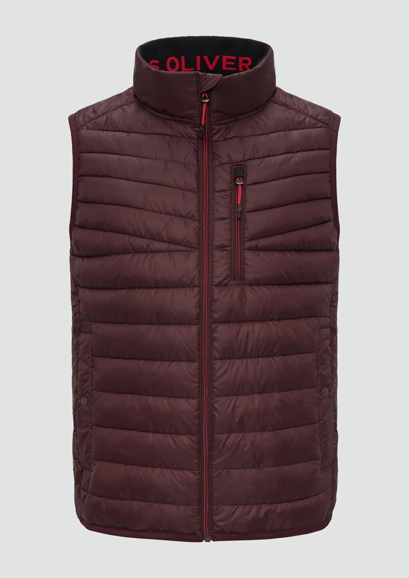 Leicht wattierte Steppweste aus recyceltem Polyester | 360° Circular Vision