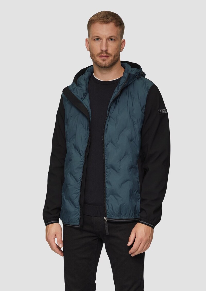 Leichte Steppjacke im Fabricmix