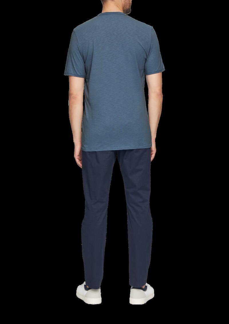 Logo-Shirt mit Rollkante und Flammgarnstruktur