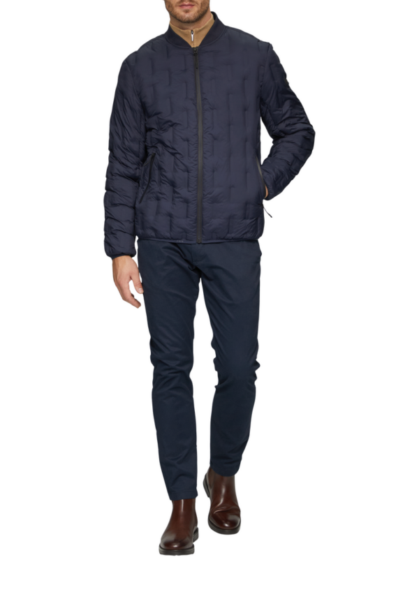 Leichte Steppjacke mit Strickkragen