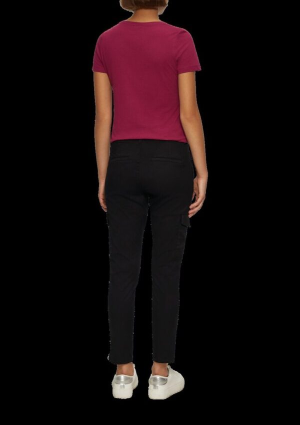 Chinohose Betsy mit Cargotaschen und Ziernähten