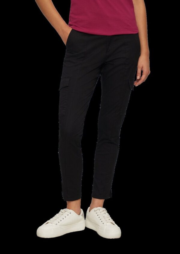 Chinohose Betsy mit Cargotaschen und Ziernähten