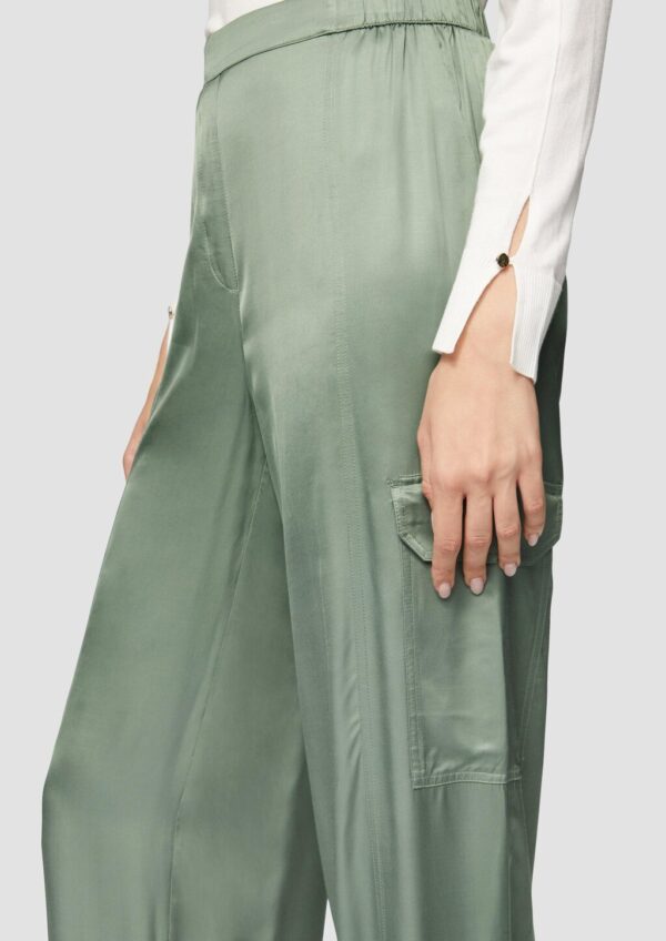Satinhose mit Cargotaschen