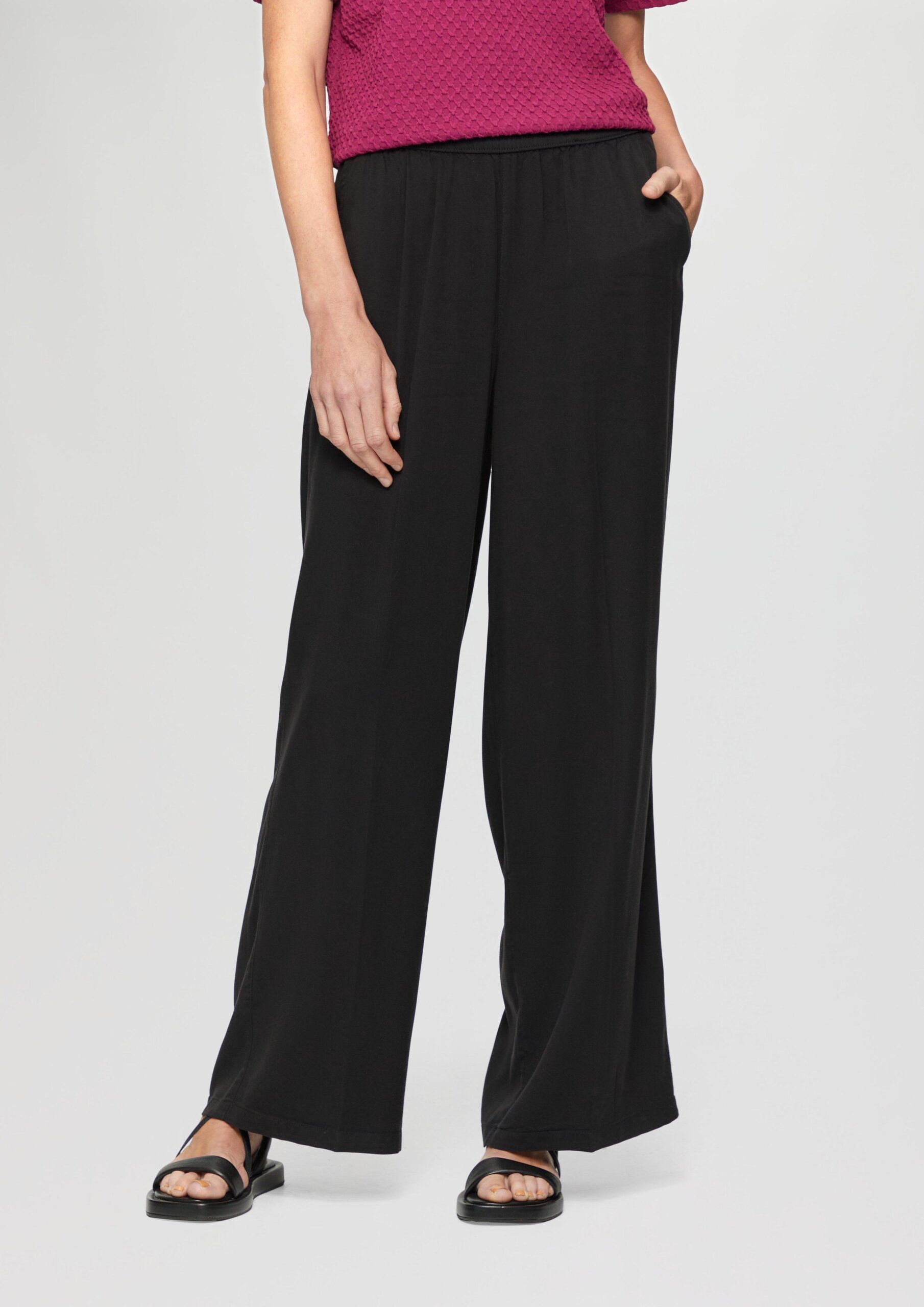 Lyocellhose mit weitem Bein