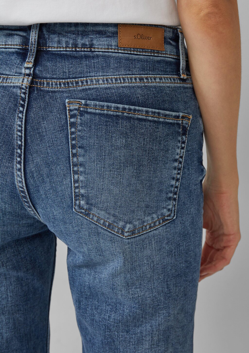 Jeans Karolin / Regular Fit / Mid Rise / Straight Leg