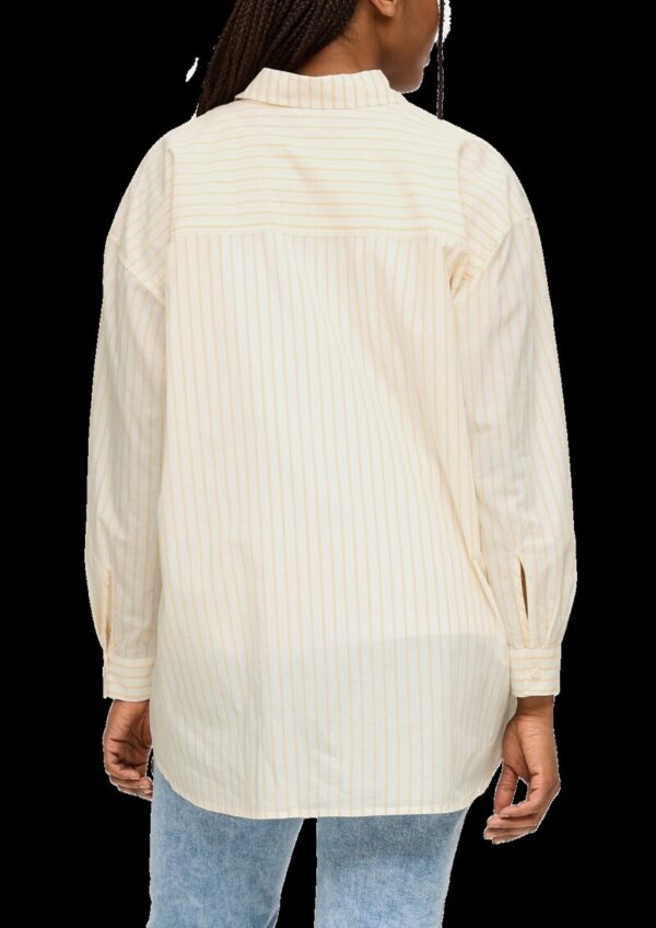 Hemd mit verlängertem Rückensaum