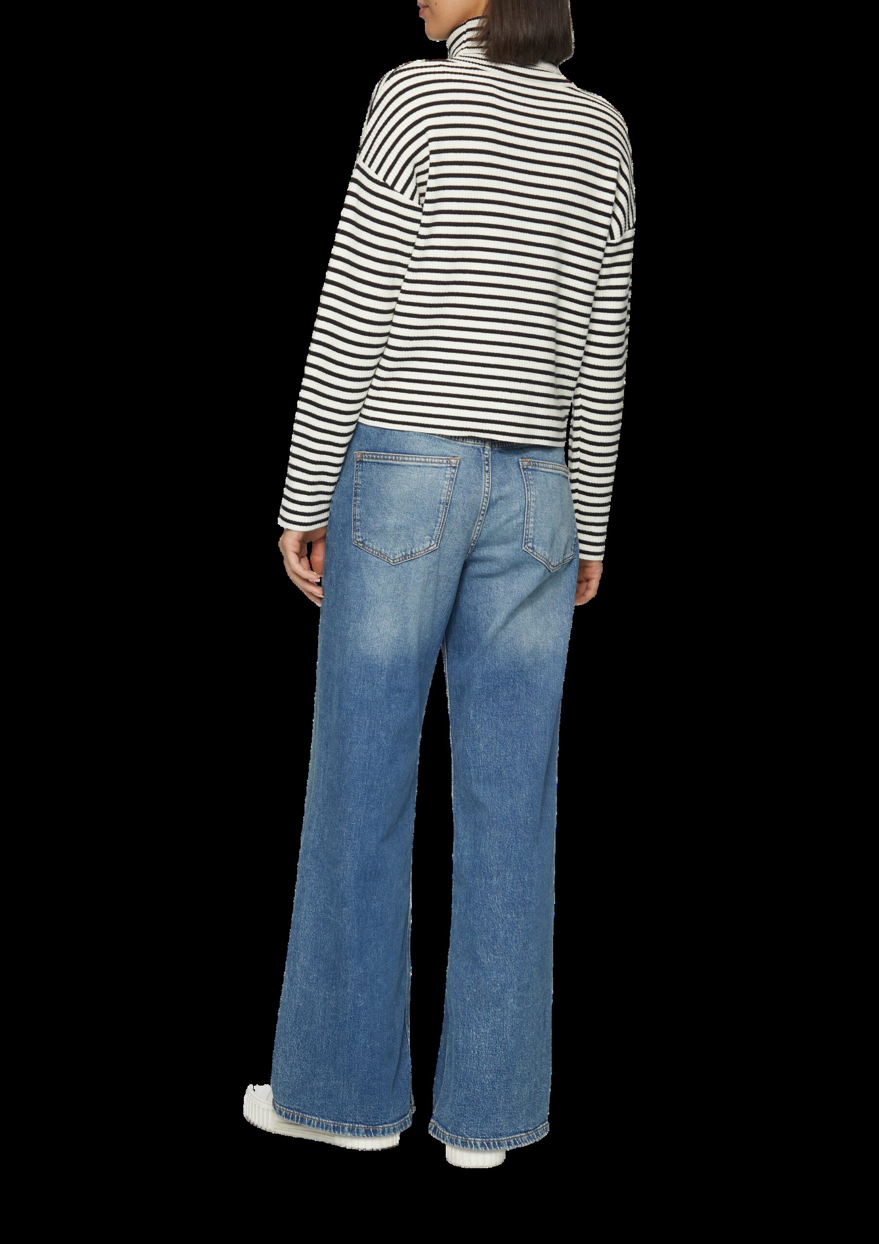 Rollkragenpullover mit Rippstruktur