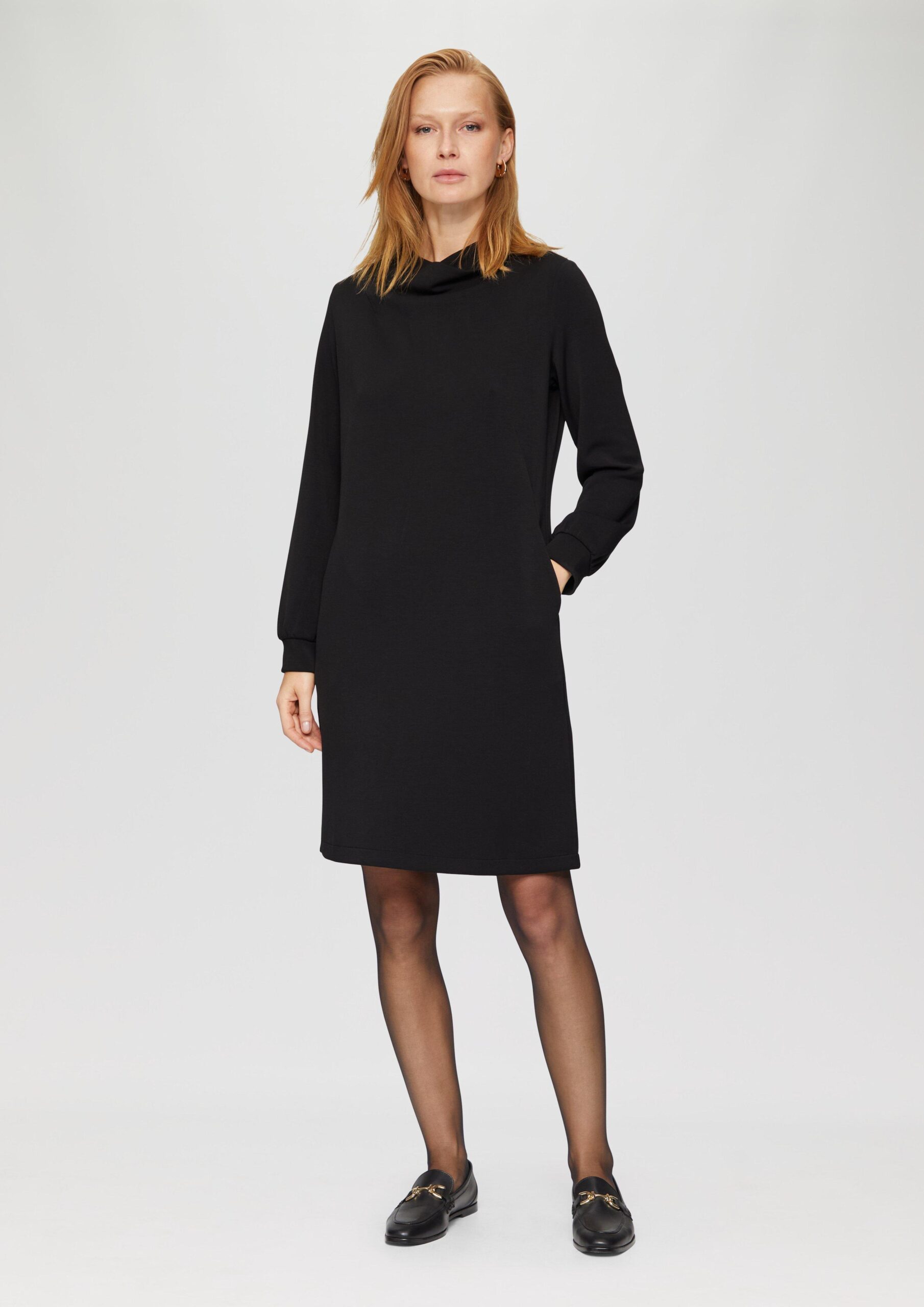 Sweat-Kleid mit gelegtem Kragen