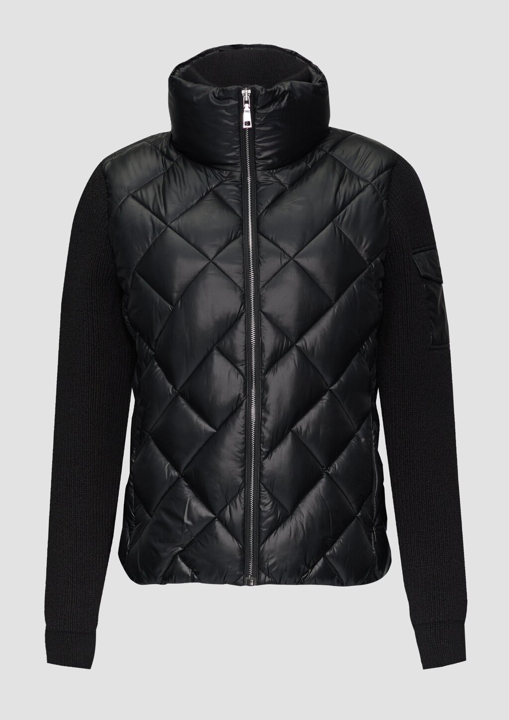 Leichte Steppjacke mit gestrickten Ärmeln