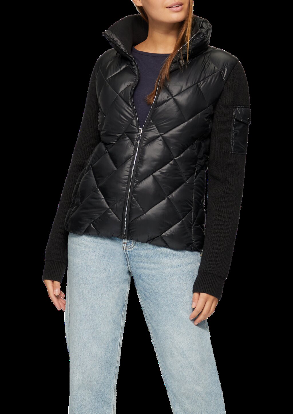 Leichte Steppjacke mit gestrickten Ärmeln