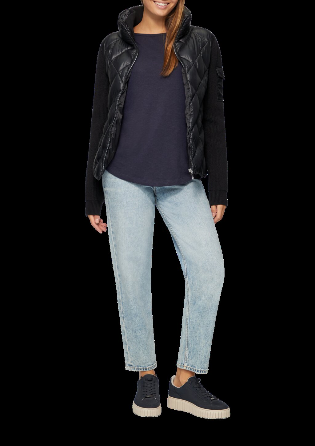 Leichte Steppjacke mit gestrickten Ärmeln