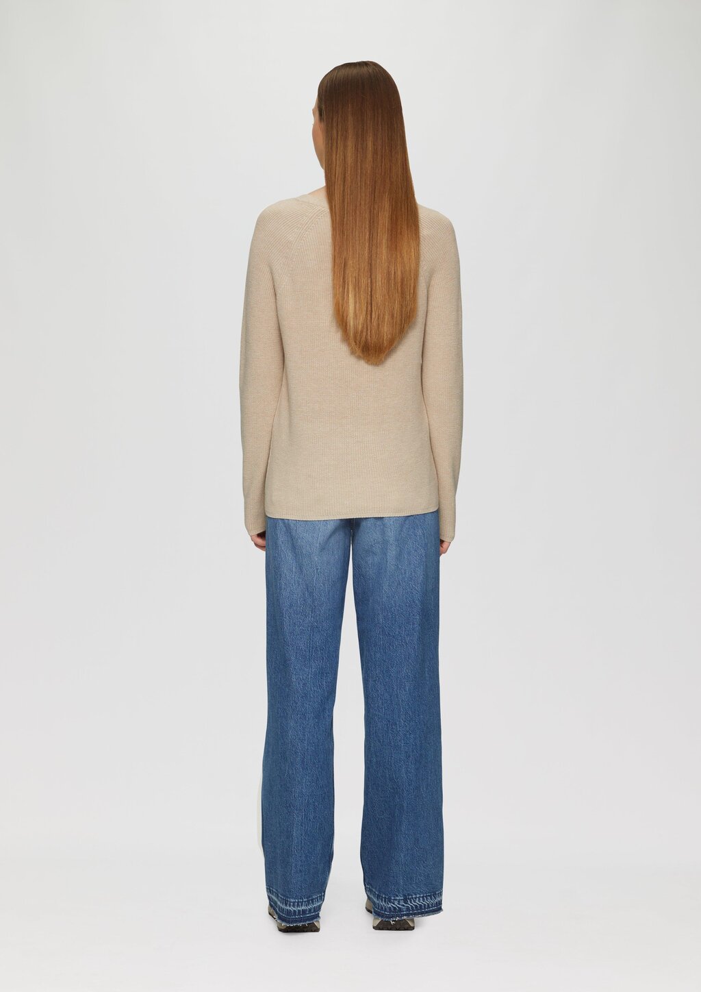 Strickpullover mit V-Ausschnitt und Raglan-Ärmeln