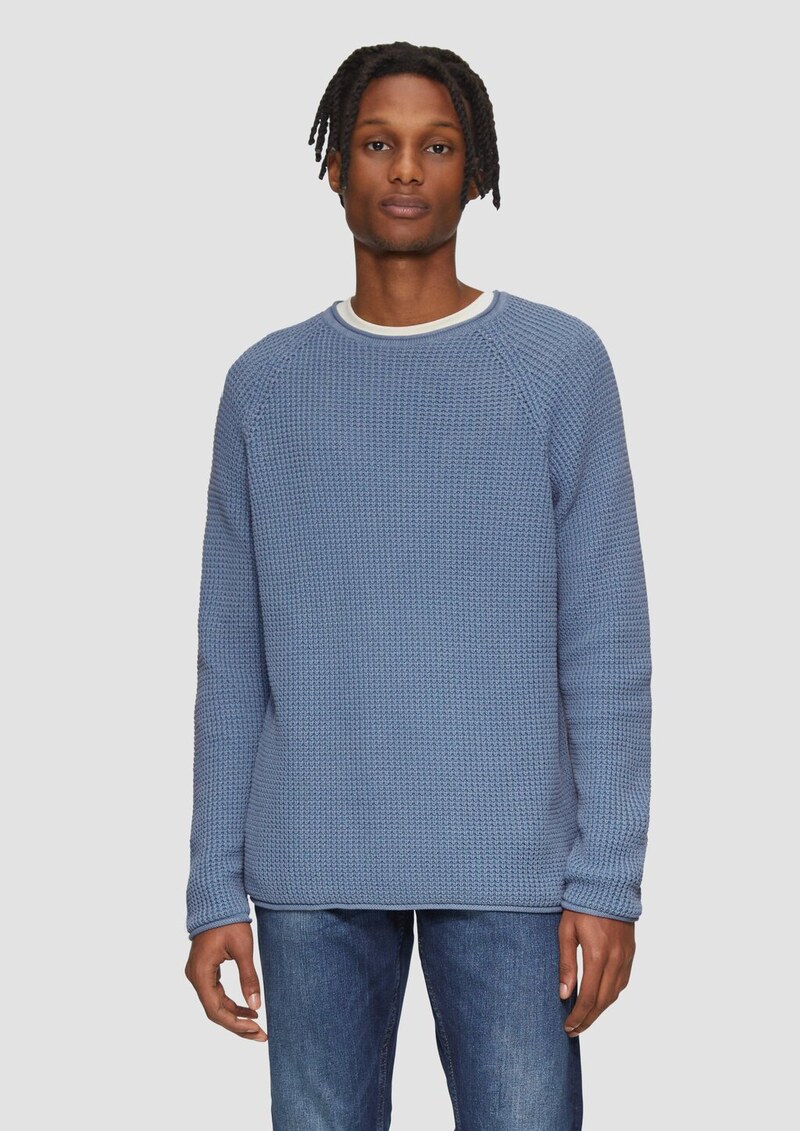 Locker gestrickter Pullover mit Waschung