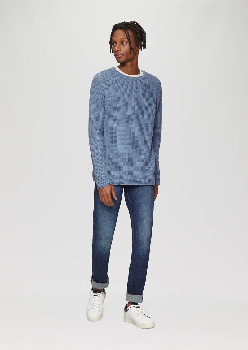 Locker gestrickter Pullover mit Waschung