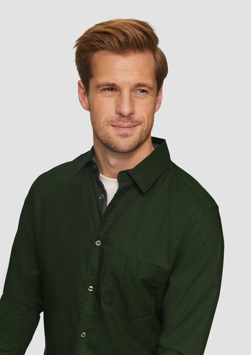 Slim Fit: Strukturiertes Hemd mit Kentkragen