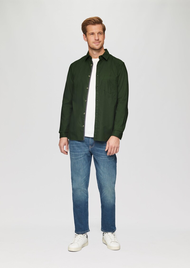 Slim Fit: Strukturiertes Hemd mit Kentkragen