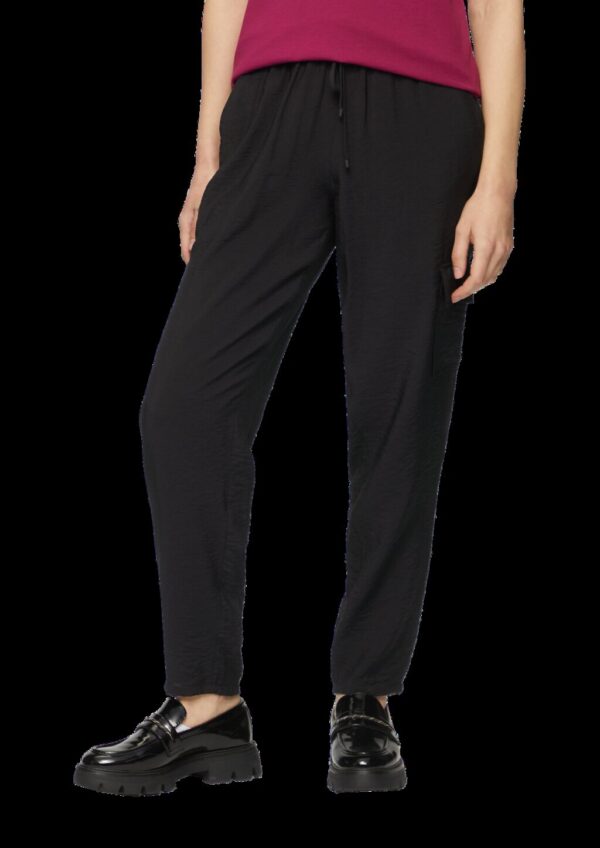 Jogpants aus strukturierter Viskose mit Cargotasche