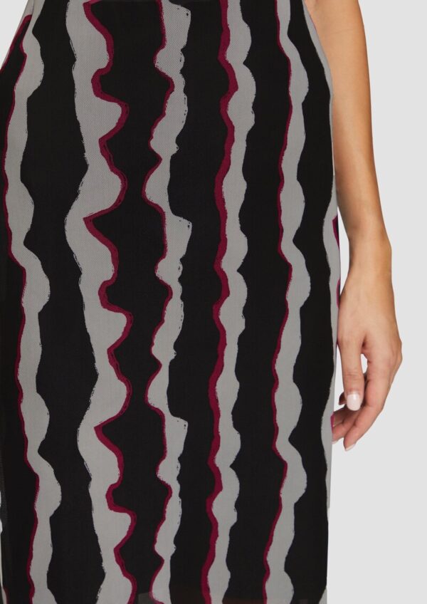 Schmal geschnittener Midirock aus Mesh