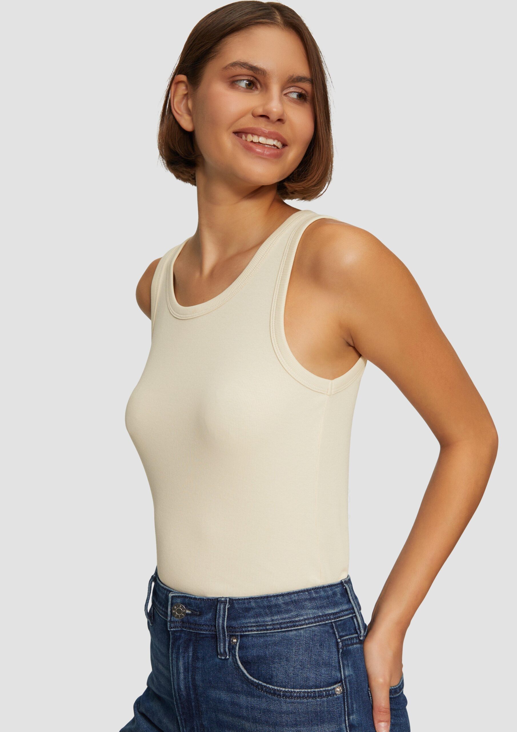 Geripptes Tanktop aus Baumwollstretch