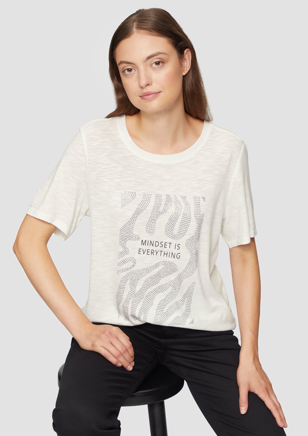 Flammgarnshirt mit Schmucksteinen