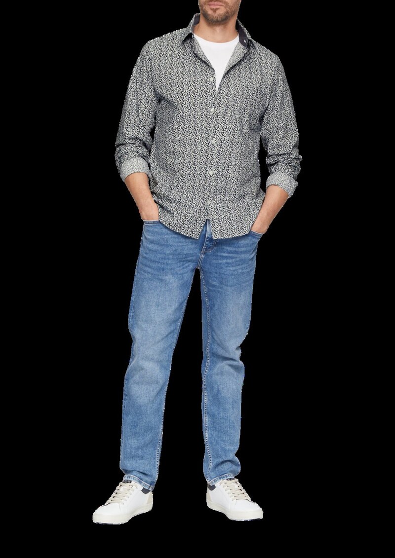 Slim Fit: Gemustertes Hemd mit Kentkragen