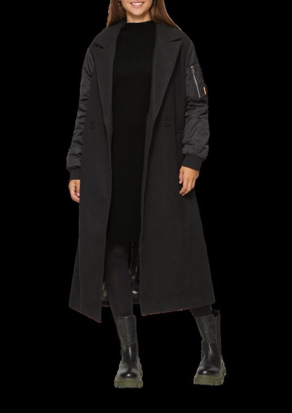 Geripptes Strickkleid im Slim Fit