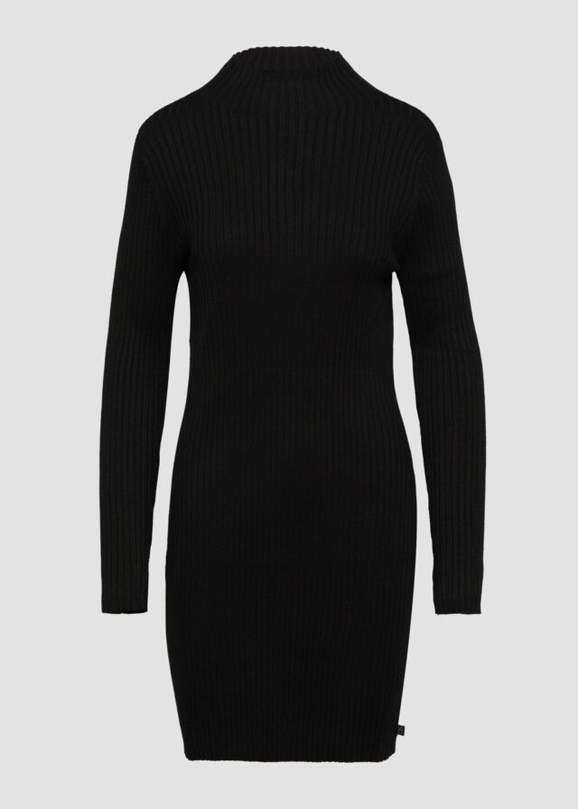 Geripptes Strickkleid im Slim Fit