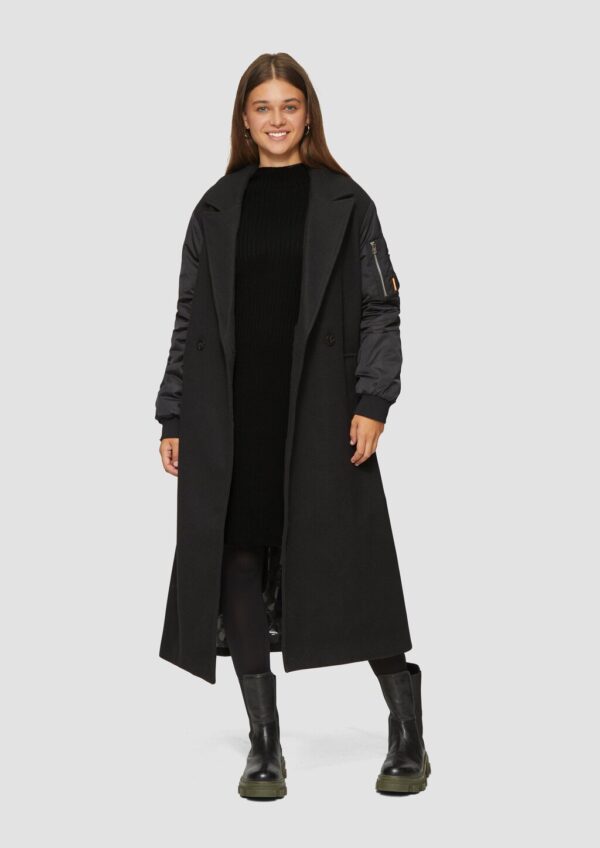 Geripptes Strickkleid im Slim Fit