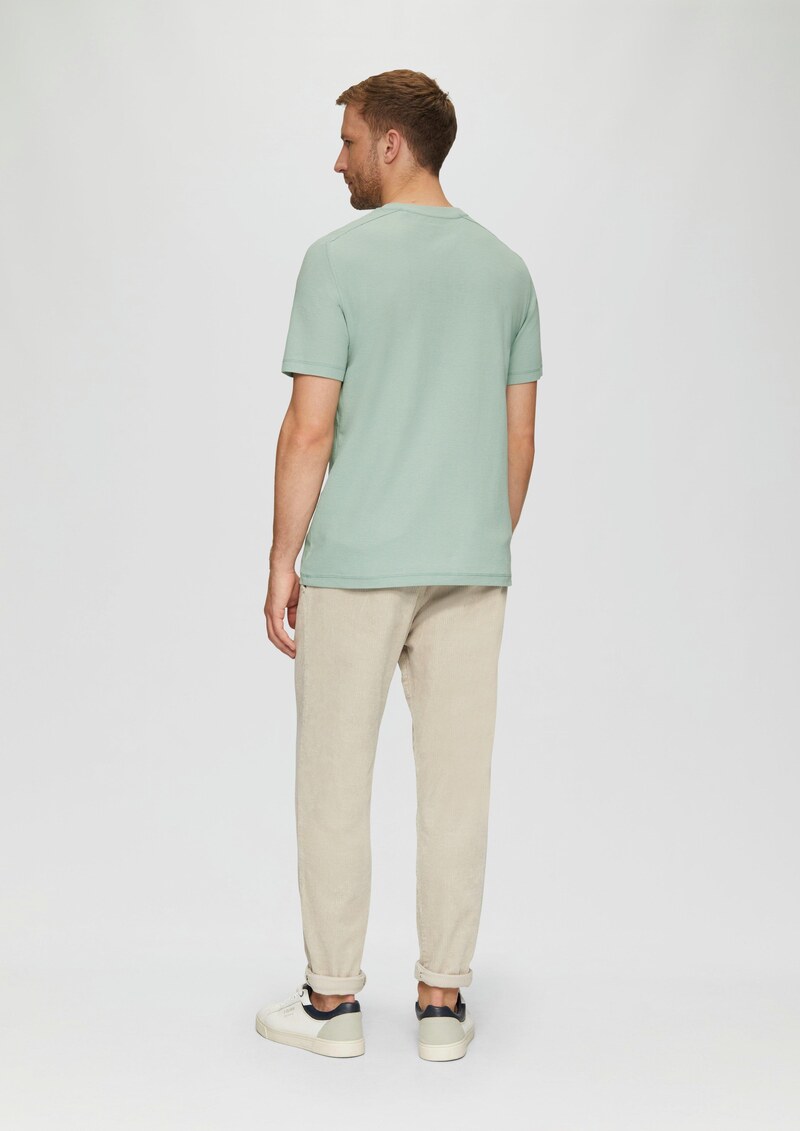 T-Shirt mit Stickerei aus Waffeljersey | 360° Circular Vision